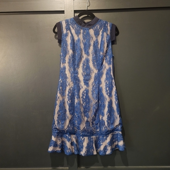 Aijek Wonderment Blue Lace Cap Sleeve Ruffle Cocktail Mini Dress Size 10 - Picture 13 of 17